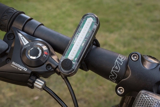 Alüminyum Bisiklet Şarj Edilebilir USB Ön Arka Işık 500 Metre IPX4 SMD