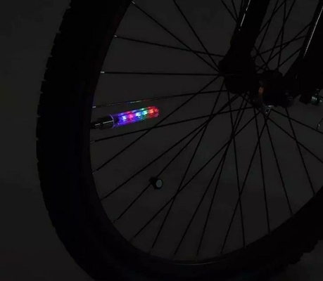 Yanıp Sönen LED Bisiklet Işığı IPX4 Işık Sensörü
