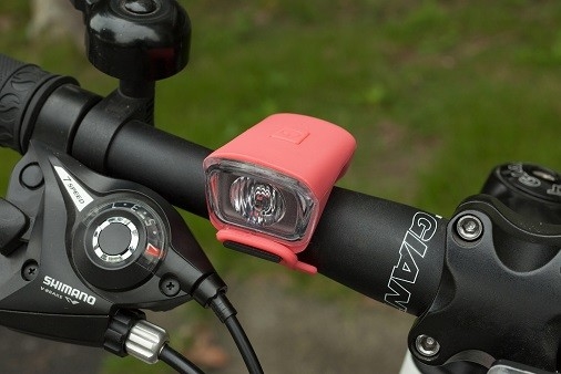 Beyaz 18 - 24mm LED Bisiklet Işıkları USB Şarj Edilebilir Döngü 1 Watt